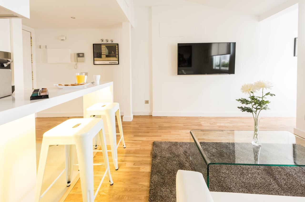 Latina Suite Madrid Ruang foto